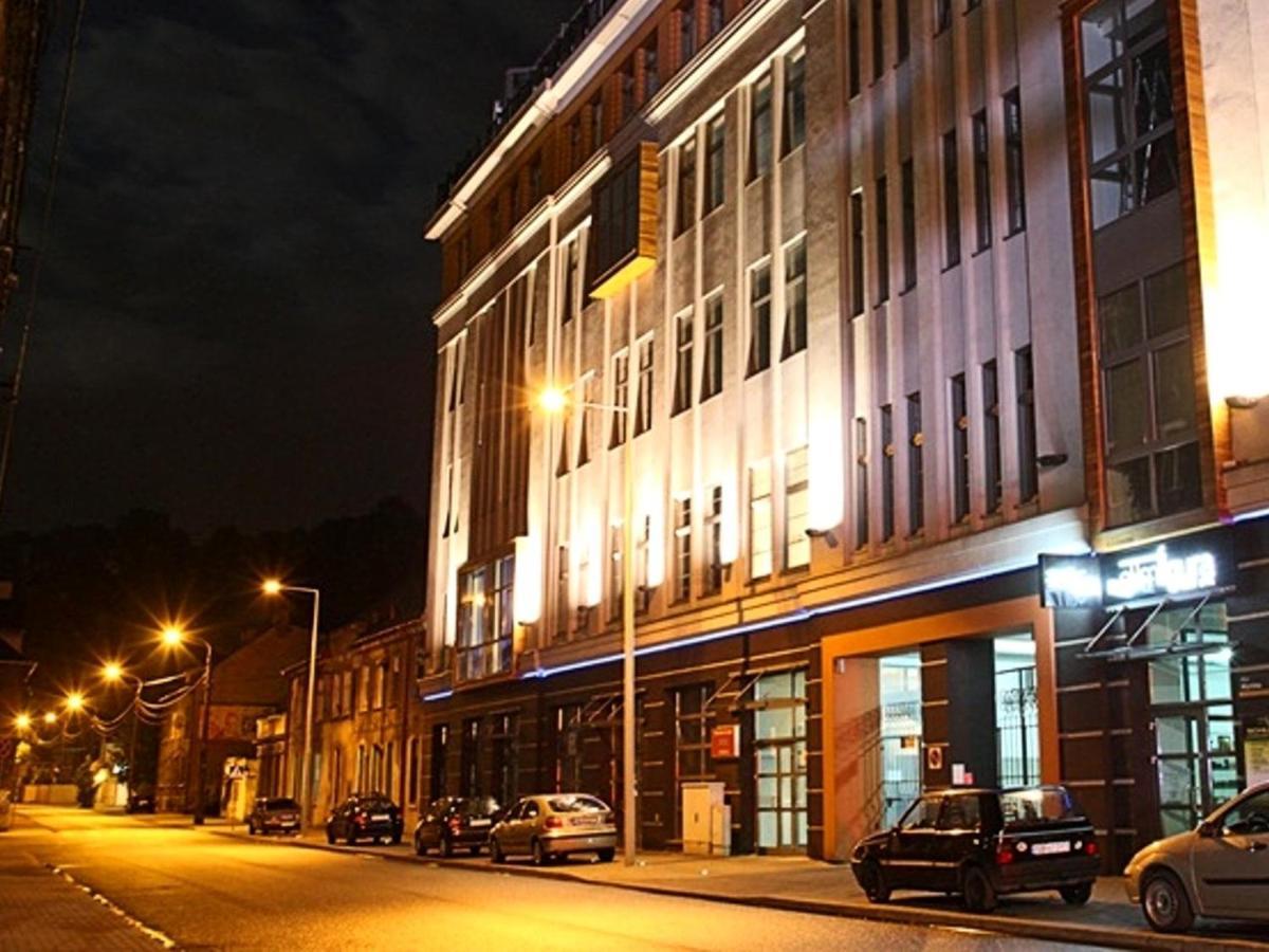 Mlynska 8 Apartament Z Prywatnym Basenem Bielsko-Biała Dış mekan fotoğraf